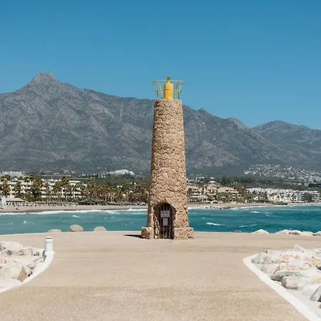 Apartment Stunning Penthouse With Sea Views And Private Parking In Puerto Banus