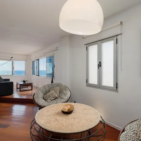 Apartment Stunning Penthouse With Sea Views And Private Parking In Puerto Banus *