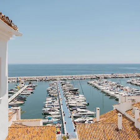 Stunning Penthouse With Sea Views And Private Parking In Puerto Banus * Marbella